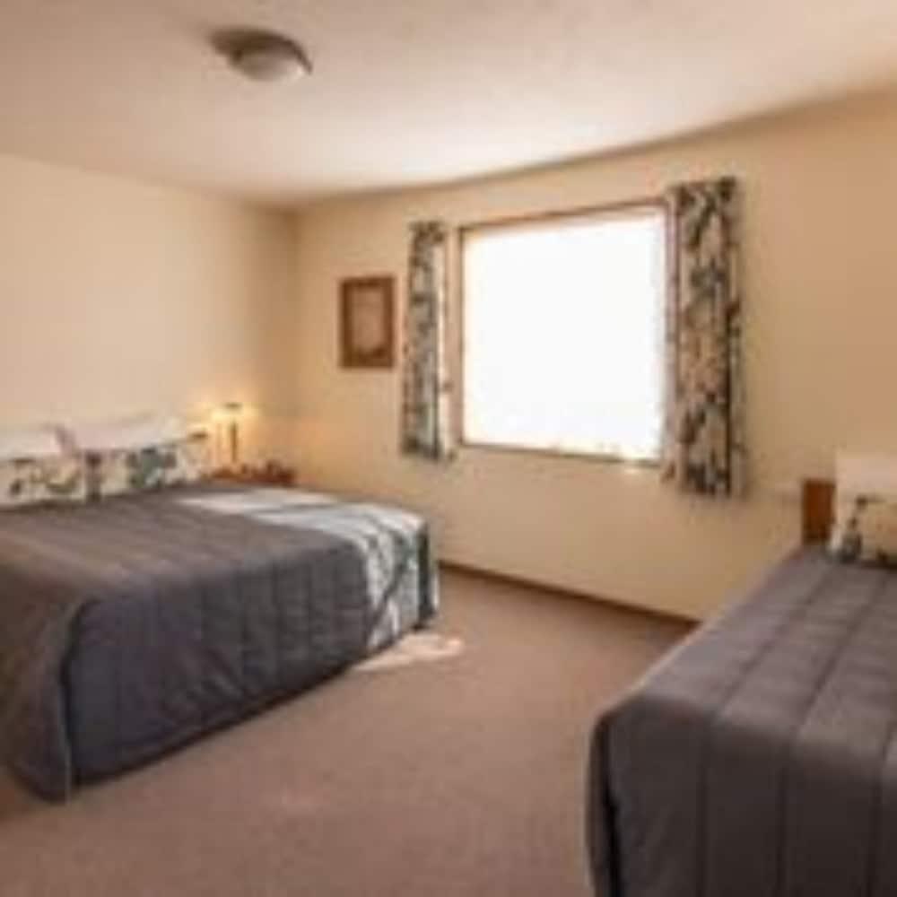 Balmoral Lodge Motel Invercargill Extérieur photo
