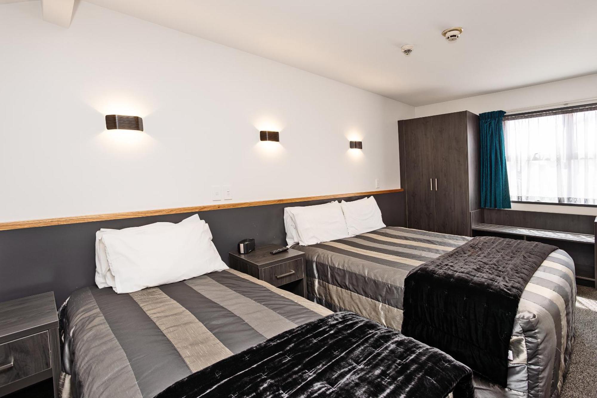 Balmoral Lodge Motel Invercargill Extérieur photo
